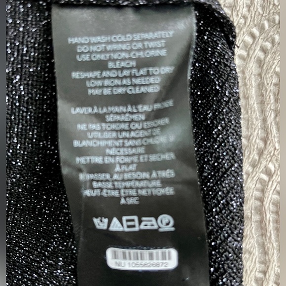 🆕 Anthropologie Pilcro hooded top in black metallic size medium - Picture 9 of 11